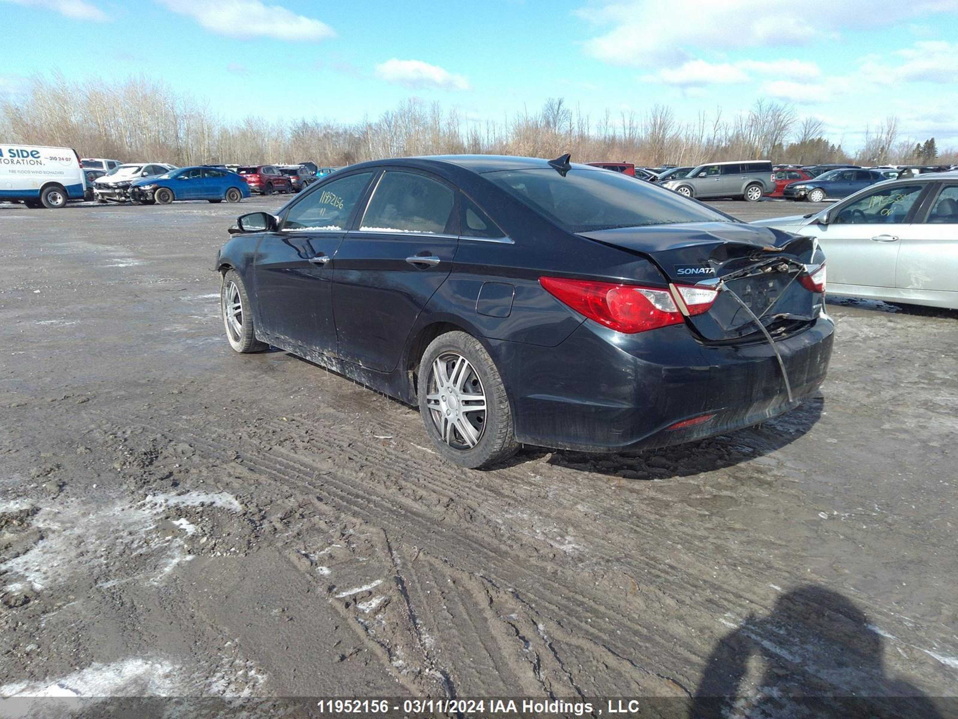 Photo 2 VIN: 5NPEC4AC1BH202574 - HYUNDAI SONATA 