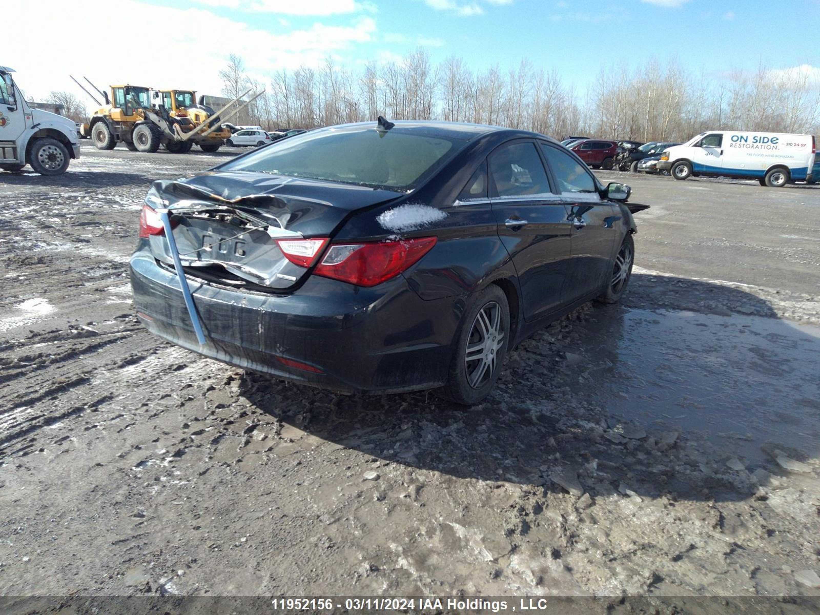 Photo 3 VIN: 5NPEC4AC1BH202574 - HYUNDAI SONATA 