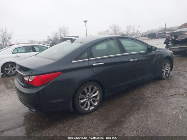 Photo 3 VIN: 5NPEC4AC1BH268767 - HYUNDAI SONATA 