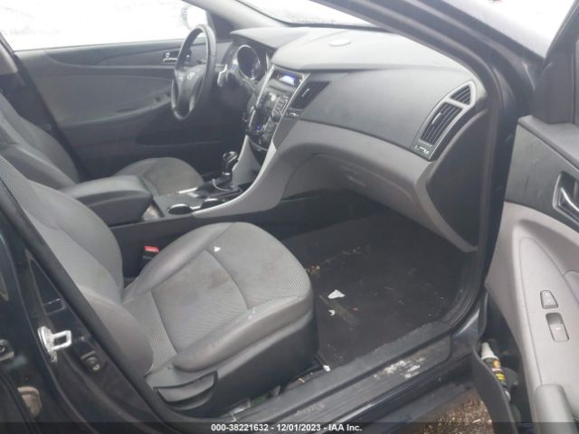 Photo 4 VIN: 5NPEC4AC1BH268767 - HYUNDAI SONATA 