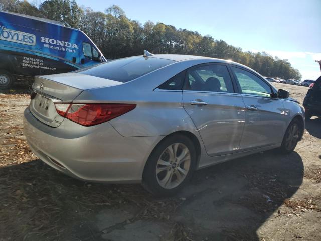 Photo 2 VIN: 5NPEC4AC1BH271328 - HYUNDAI SONATA 