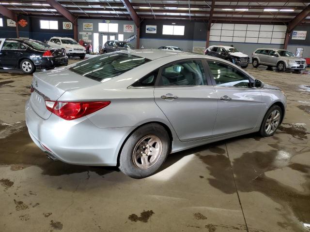 Photo 2 VIN: 5NPEC4AC1BH279980 - HYUNDAI SONATA 