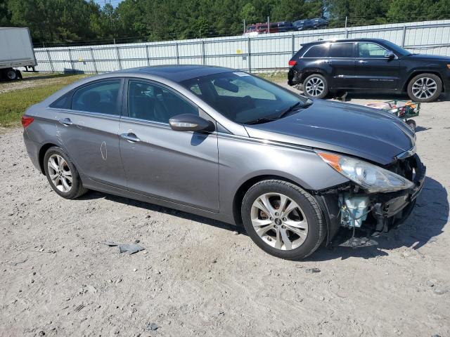 Photo 3 VIN: 5NPEC4AC1BH282894 - HYUNDAI SONATA 