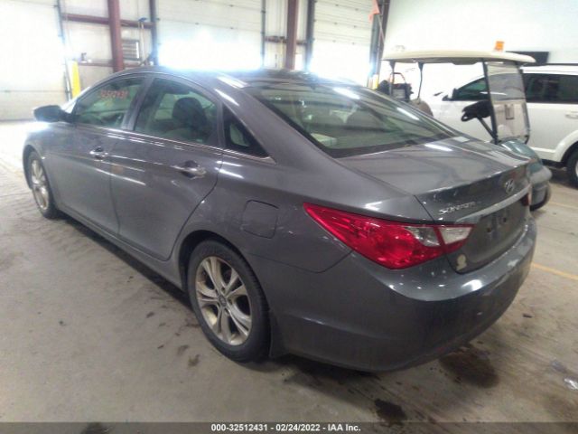 Photo 2 VIN: 5NPEC4AC1CH310291 - HYUNDAI SONATA 