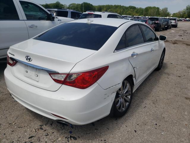 Photo 3 VIN: 5NPEC4AC1CH324532 - HYUNDAI SONATA SE 