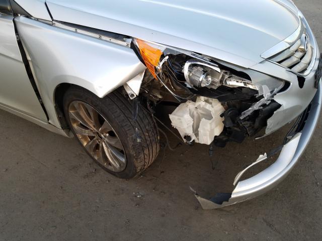 Photo 8 VIN: 5NPEC4AC1CH343646 - HYUNDAI SONATA SE 