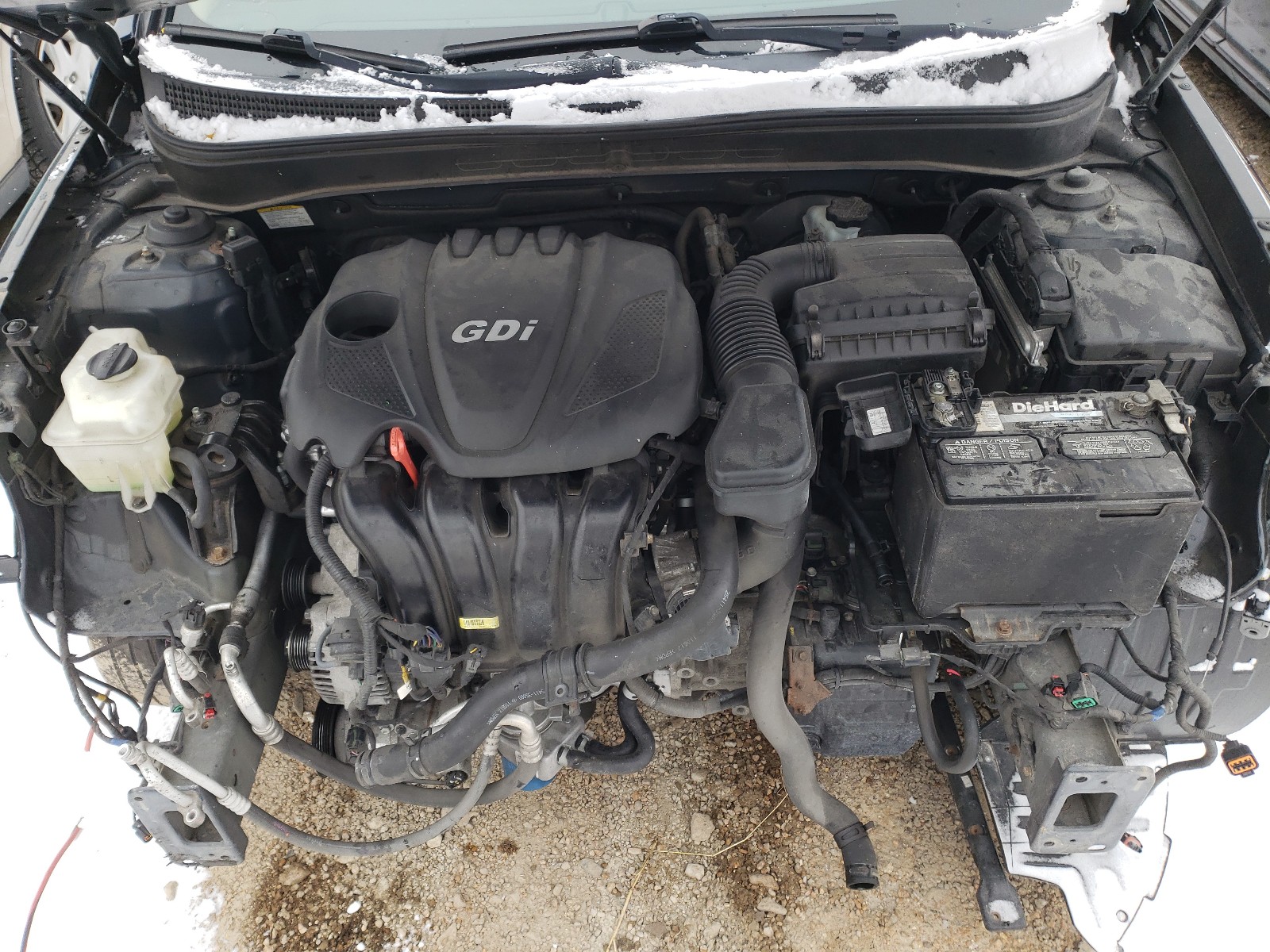 Photo 6 VIN: 5NPEC4AC1CH357272 - HYUNDAI SONATA SE 