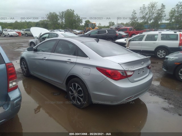 Photo 2 VIN: 5NPEC4AC1CH358891 - HYUNDAI SONATA 