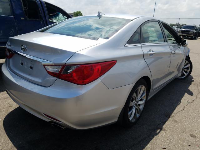 Photo 3 VIN: 5NPEC4AC1CH361662 - HYUNDAI SONATA SE 