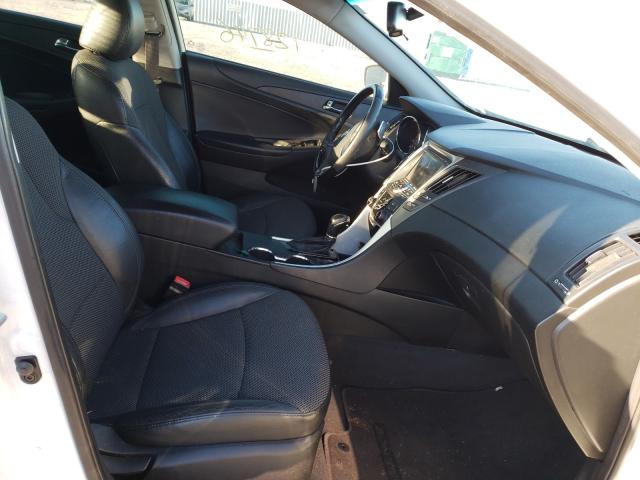 Photo 4 VIN: 5NPEC4AC1CH369163 - HYUNDAI SONATA SE 