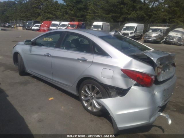 Photo 2 VIN: 5NPEC4AC1CH385718 - HYUNDAI SONATA 