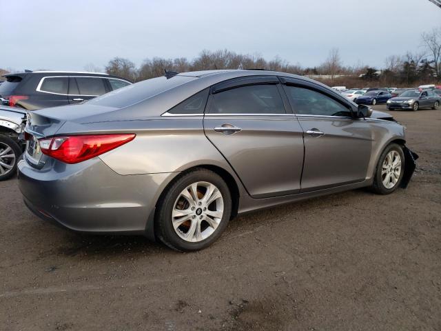 Photo 2 VIN: 5NPEC4AC1CH389543 - HYUNDAI SONATA 