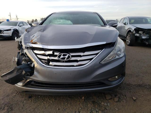 Photo 4 VIN: 5NPEC4AC1CH389543 - HYUNDAI SONATA 