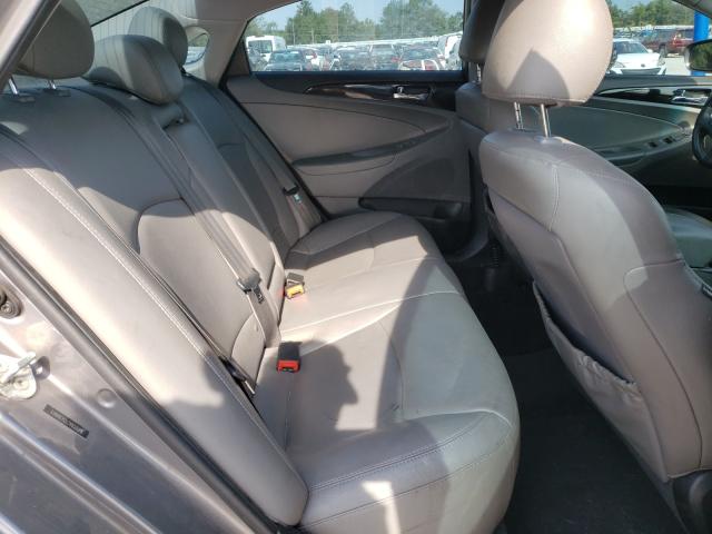 Photo 5 VIN: 5NPEC4AC1CH389915 - HYUNDAI SONATA SE 