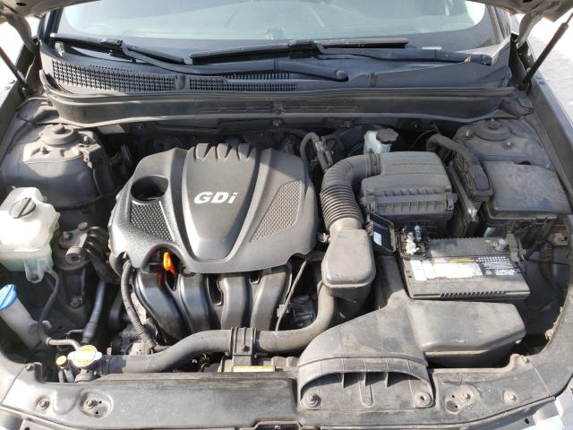 Photo 6 VIN: 5NPEC4AC1CH389915 - HYUNDAI SONATA SE 