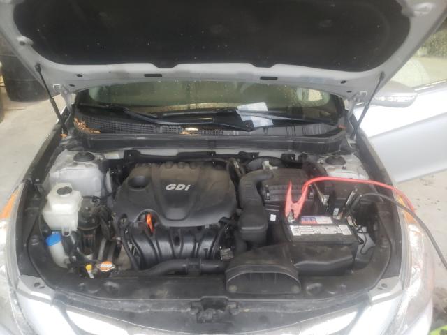 Photo 6 VIN: 5NPEC4AC1CH399943 - HYUNDAI SONATA SE 