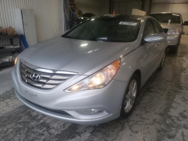 Photo 8 VIN: 5NPEC4AC1CH399943 - HYUNDAI SONATA SE 