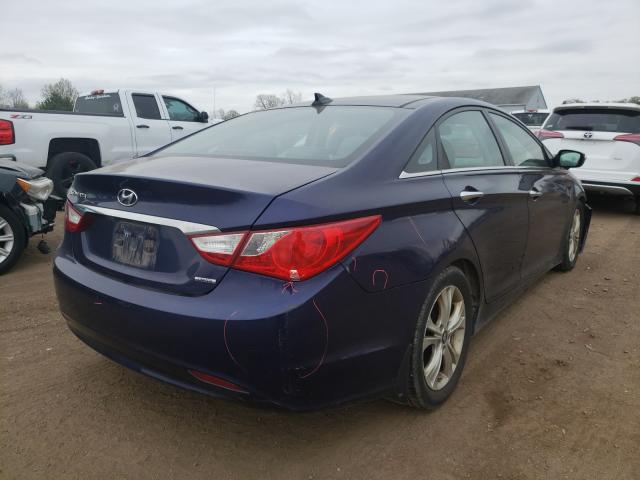 Photo 3 VIN: 5NPEC4AC1CH431399 - HYUNDAI SONATA SE 