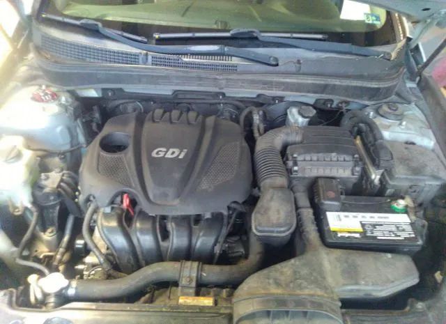 Photo 9 VIN: 5NPEC4AC1CH444623 - HYUNDAI SONATA 