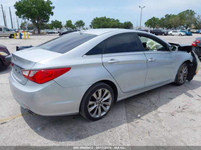 Photo 3 VIN: 5NPEC4AC1CH451359 - HYUNDAI SONATA 