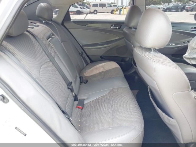 Photo 7 VIN: 5NPEC4AC1CH451359 - HYUNDAI SONATA 