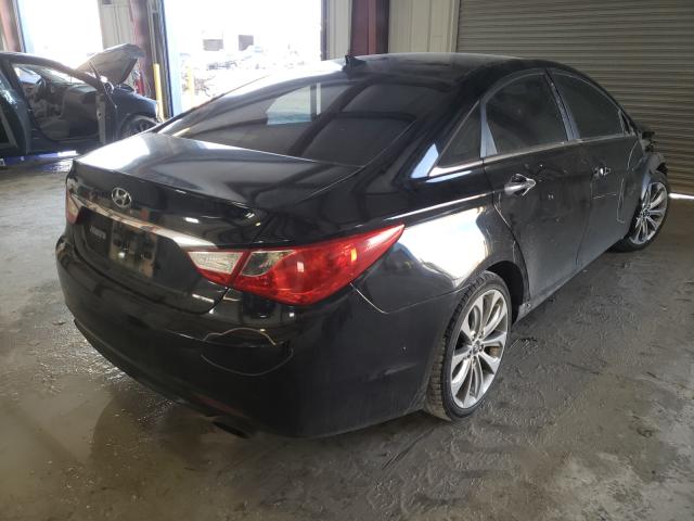 Photo 3 VIN: 5NPEC4AC1CH457565 - HYUNDAI SONATA SE 