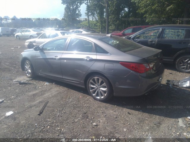 Photo 2 VIN: 5NPEC4AC1CH479257 - HYUNDAI SONATA 