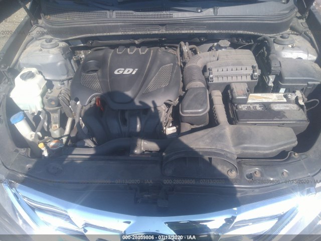 Photo 9 VIN: 5NPEC4AC1CH479257 - HYUNDAI SONATA 