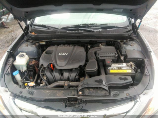 Photo 9 VIN: 5NPEC4AC1CH498889 - HYUNDAI SONATA 