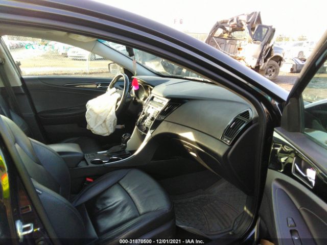 Photo 4 VIN: 5NPEC4AC1DH528765 - HYUNDAI SONATA 