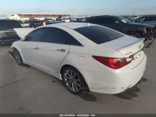 Photo 2 VIN: 5NPEC4AC1DH560227 - HYUNDAI SONATA 