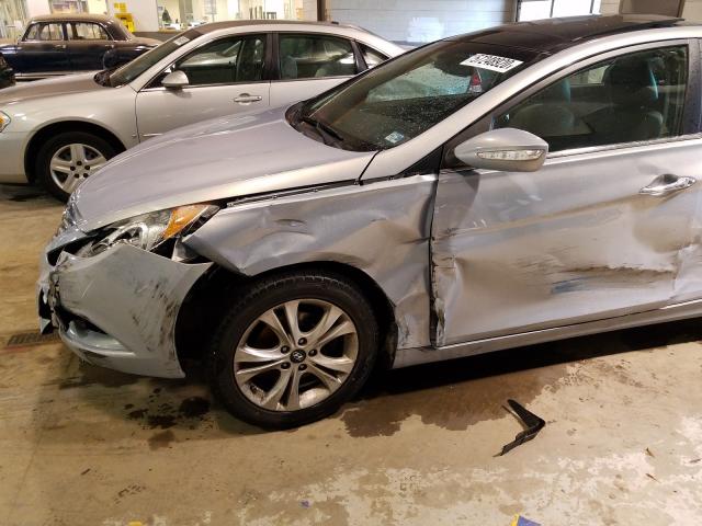 Photo 8 VIN: 5NPEC4AC1DH572538 - HYUNDAI SONATA SE 