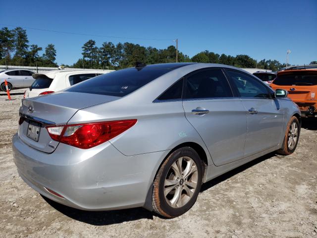 Photo 3 VIN: 5NPEC4AC1DH579361 - HYUNDAI SONATA SE 