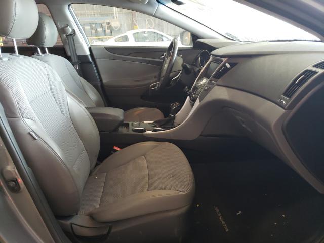 Photo 4 VIN: 5NPEC4AC1DH582969 - HYUNDAI SONATA 