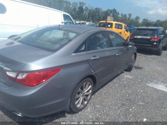 Photo 3 VIN: 5NPEC4AC1DH605747 - HYUNDAI SONATA 