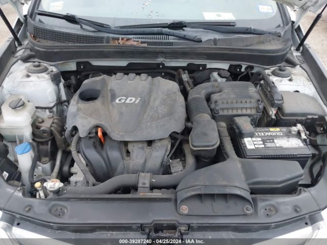 Photo 9 VIN: 5NPEC4AC1DH621821 - HYUNDAI SONATA 