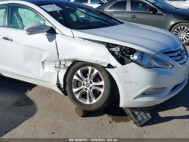 Photo 5 VIN: 5NPEC4AC1DH675510 - HYUNDAI SONATA 