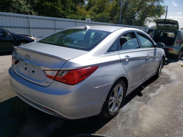 Photo 3 VIN: 5NPEC4AC1DH676026 - HYUNDAI SONATA SE 