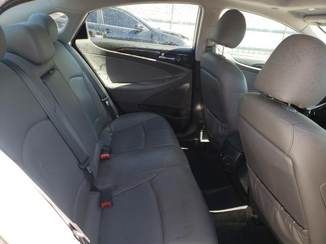 Photo 5 VIN: 5NPEC4AC1DH676026 - HYUNDAI SONATA SE 