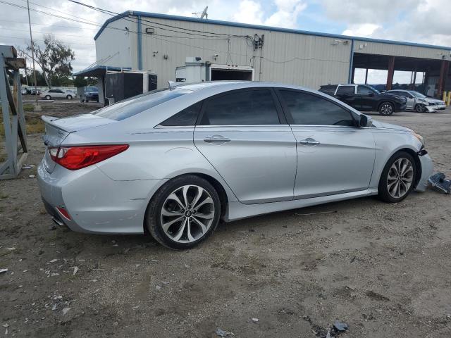 Photo 2 VIN: 5NPEC4AC1EH922509 - HYUNDAI SONATA SE 