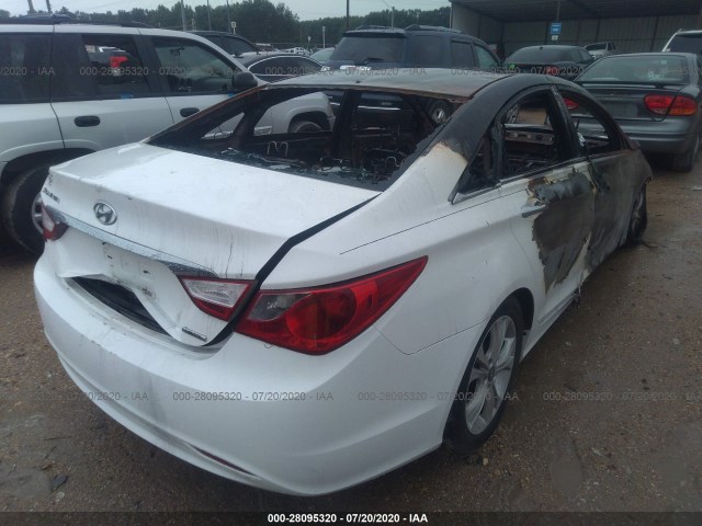 Photo 3 VIN: 5NPEC4AC2BH009849 - HYUNDAI SONATA 