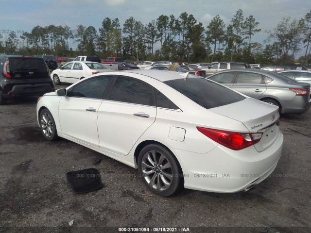 Photo 2 VIN: 5NPEC4AC2BH017126 - HYUNDAI SONATA 