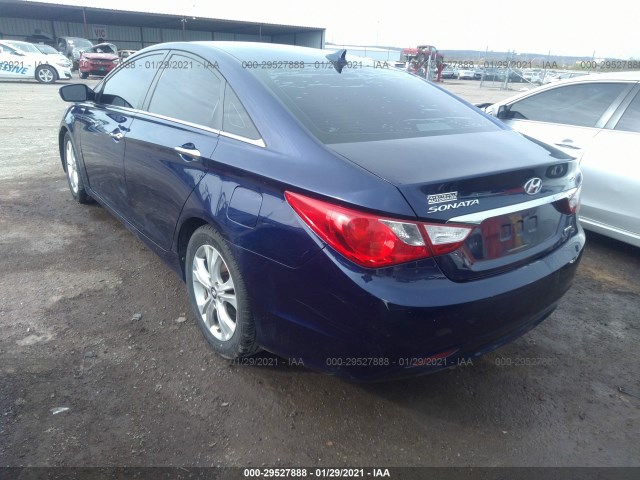 Photo 2 VIN: 5NPEC4AC2BH025260 - HYUNDAI SONATA 