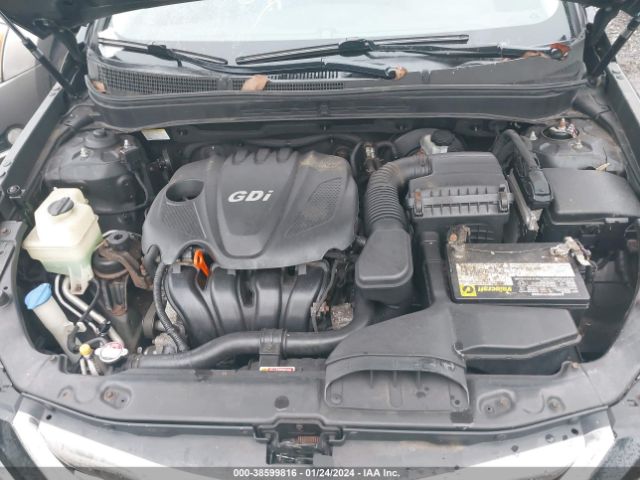 Photo 9 VIN: 5NPEC4AC2BH040471 - HYUNDAI SONATA 