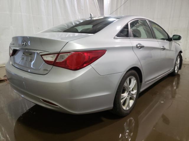 Photo 3 VIN: 5NPEC4AC2BH076645 - HYUNDAI SONATA SE 