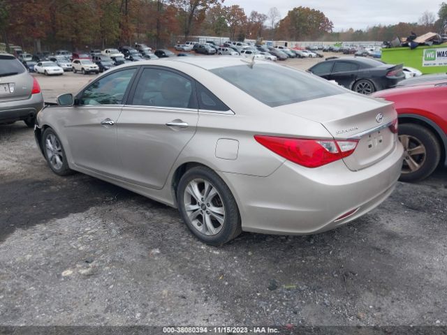 Photo 2 VIN: 5NPEC4AC2BH089055 - HYUNDAI SONATA 