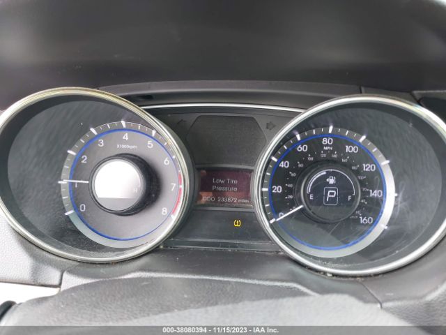 Photo 6 VIN: 5NPEC4AC2BH089055 - HYUNDAI SONATA 