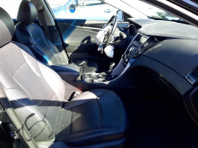 Photo 4 VIN: 5NPEC4AC2BH113211 - HYUNDAI SONATA SE 