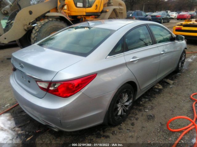 Photo 3 VIN: 5NPEC4AC2BH117372 - HYUNDAI SONATA 