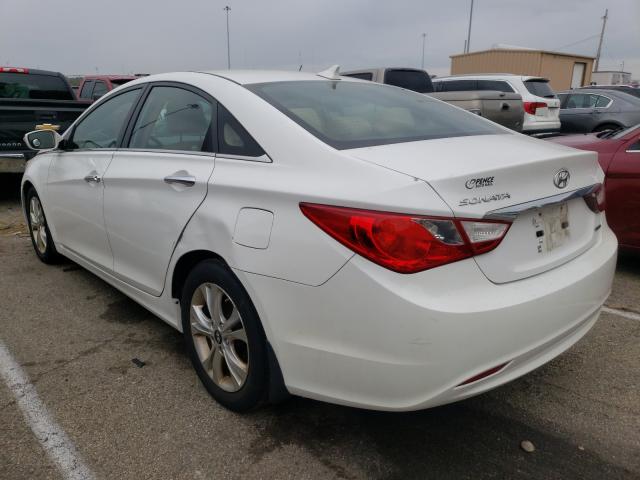 Photo 2 VIN: 5NPEC4AC2BH119770 - HYUNDAI SONATA SE 